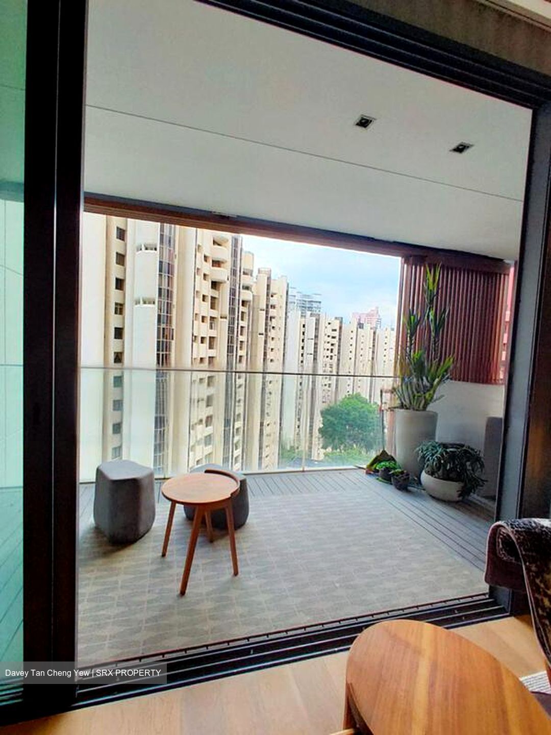 OUE Twin Peaks (D9), Condominium #449127851